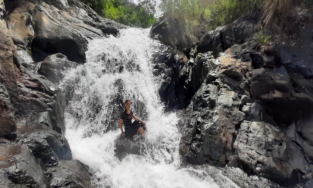 angeles waterfalls zambales